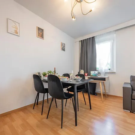 Winedesign 6 Per Wlan Boxspring Appartement