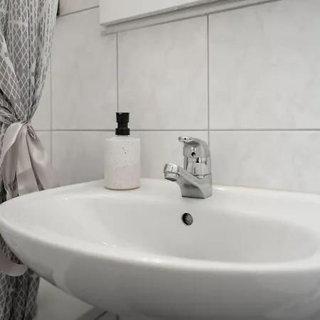 Appartement Winedesign 6 Per Wlan Boxspring *